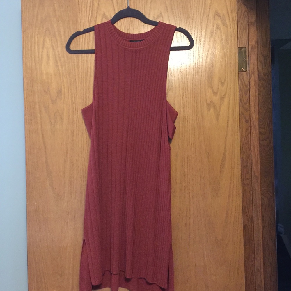 NWOT - Guess Sleeveless Sweater Dress - Large